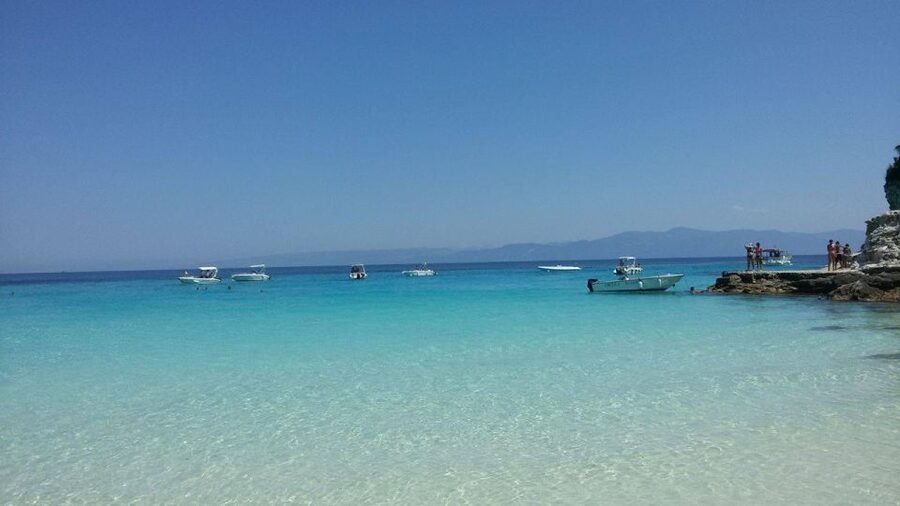 From Lefkimmi: Paxos, Antipaxos & Blue Caves Boat Tour - Is $67 a fair price?
