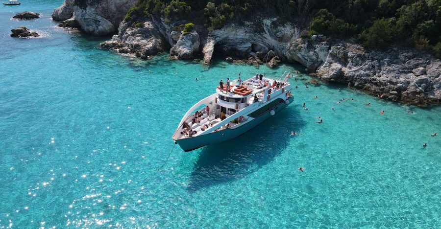 From Lefkimmi: Paxos, Antipaxos & Blue Caves Speedboat Tour - Why this Lefkimmi to Paxos trip works