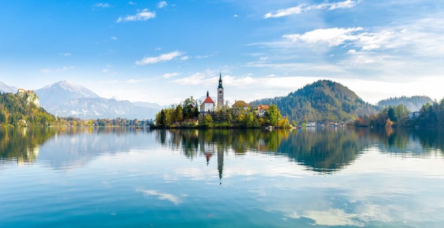 From Ljubljana: Lake Bled & Postojna Cave with Entry Tickets - Why this pairing works so well