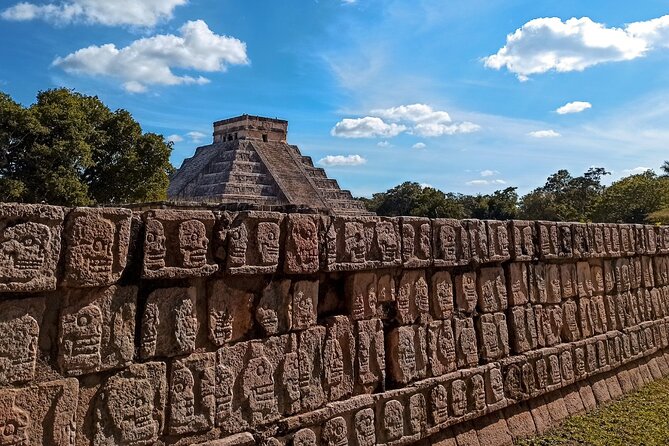 From Merida: Chichen Itza Tour, Izamal, Cenote Ik Kil and Food - Cenote Ik Kil, the best relief from the heat