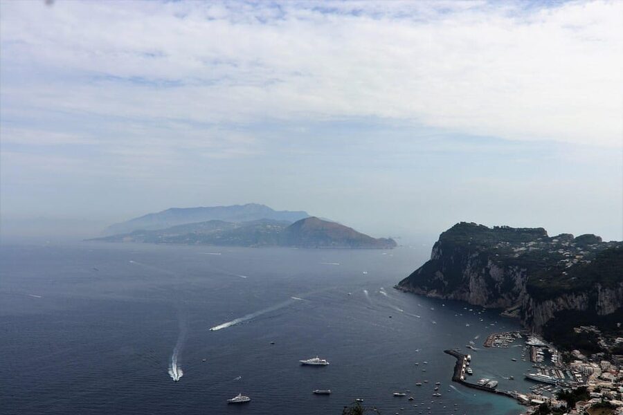 From Naples: Blue Grotto, Capri, and Anacapri Group Tour - The guides can shape the whole day