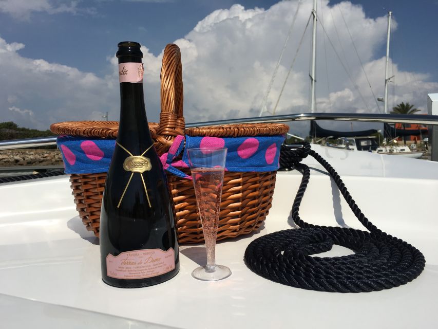 From Portimão: Benagil Cave & Marinha Beach Boat Tour - Leaving from Portimão Marina Gate J6