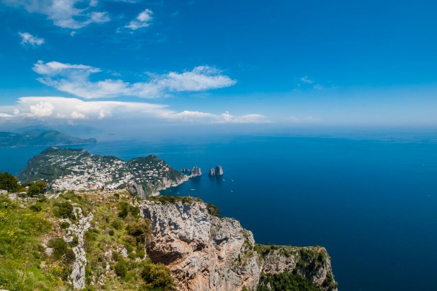 From Rome: Capri Guided Day Trip with Blue Grotto - About 2 hours and 40 minutes to explore Capri