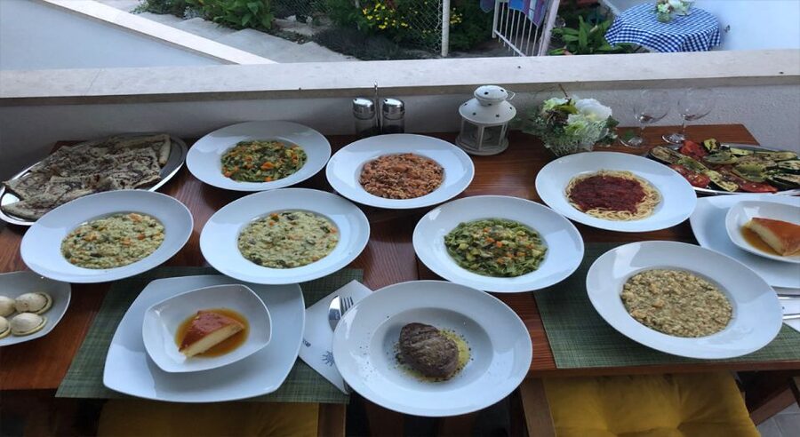 From Split: All-inclusive Blue Cave Tour with Grilled Lunch - Breakfast pastries and drinks on the way to Biševo