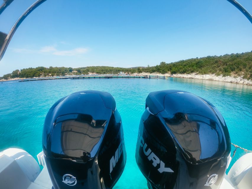 From Split: Blue Cave, Mamma Mia, Vis & Hvar 5-Island Tour - Stupisce, limestone caves, and Stiniva Cove