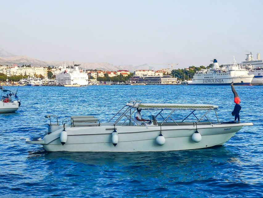 From Split: Blue Cave, Mamma Mia, Vis & Hvar 5-Island Tour - Two and a half hours in Hvar Town