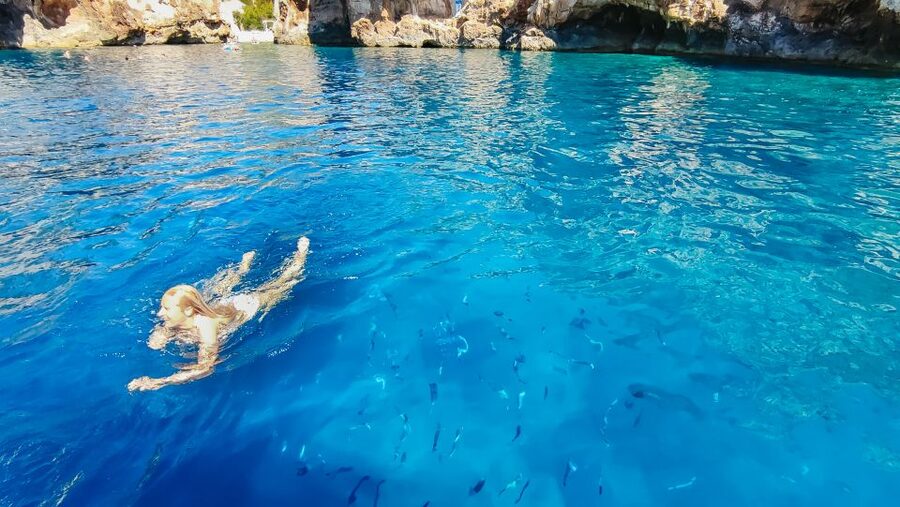 From Split: Blue Cave, Mamma Mia, Vis & Hvar 5-Island Tour - The 90-minute run to Bisevo and the Blue Cave