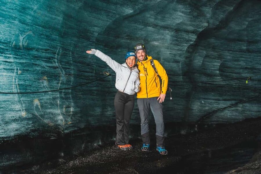 From Vik: Katla Ice Cave & Super Jeep Tour - Walking across Mýrdalsjökull Glacier