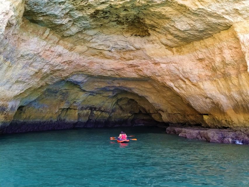 From Vilamoura: 2.5-Hour Benagil Cave and Dolphins Boat Tour - The best time and the practical things to pack