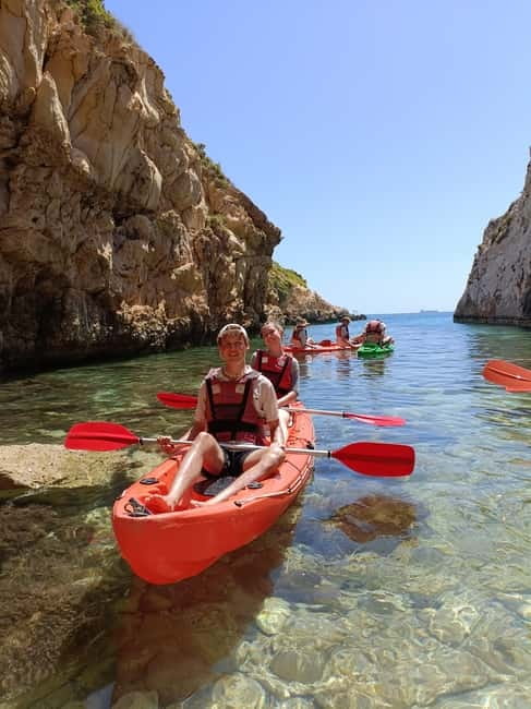 Gozo: 1 Hour Kayak plus +Cave Tour + Drop off Blue Lagoon - The Blue Lagoon: beautiful water, serious crowds