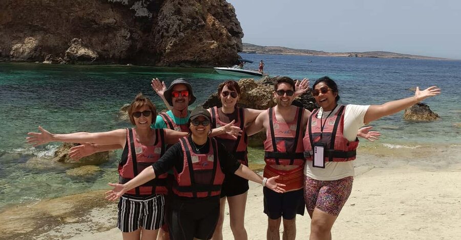 Gozo: 1 Hour Kayak plus +Cave Tour + Drop off Blue Lagoon - Is $41 good value?