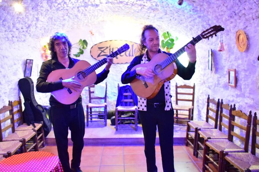 Granada: Live Flamenco Show - The cave seating: close, useful, and a little tight