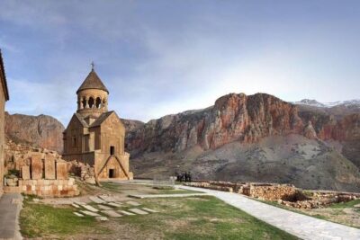 Group tour: Khor Virap, Noravank, Areni Winery and Cave