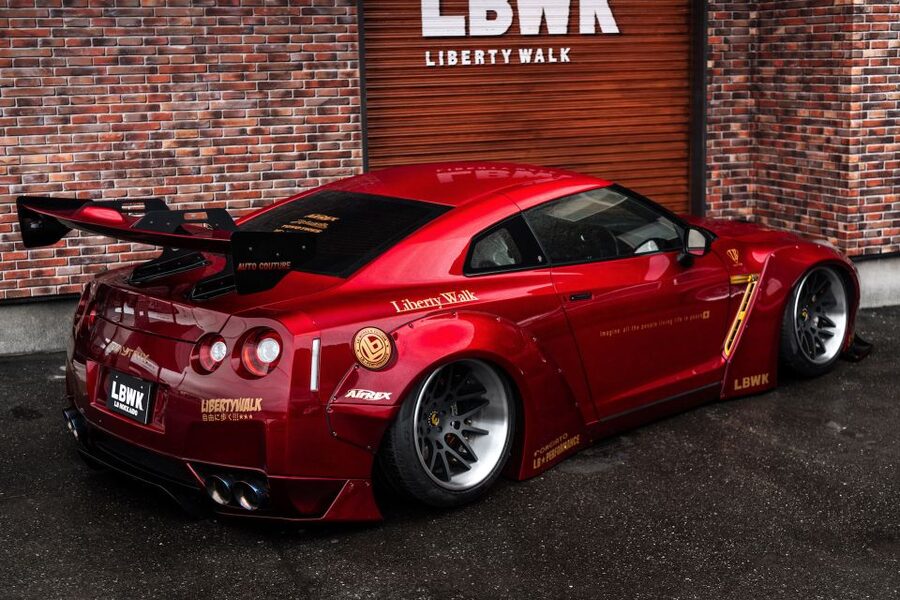 GT-R35 800hp Club Membership - secret underground car meet - Super Autobacs and the wider JDM scene