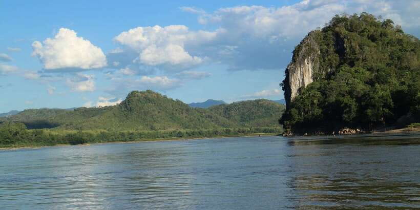 Half Day Mekong Cruise to Pak Ou Caves (Morning / Afternoon) - Who should book this Mekong cruise?
