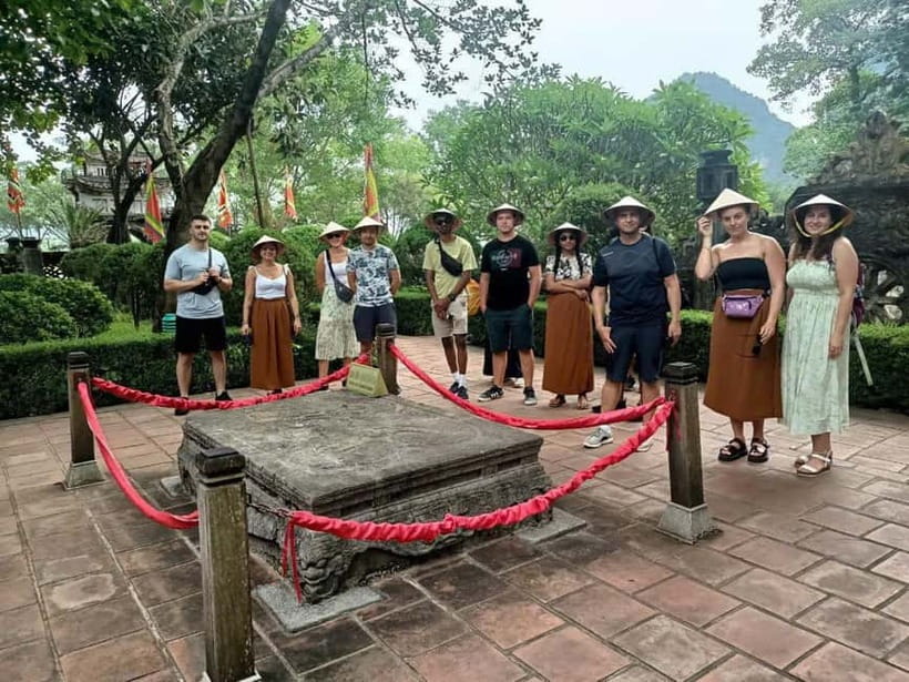 Hanoi/Ninh Binh: 1-Day Tam Coc/Trang An, Hoa Lu & Mua Caves - Who should book this tour?