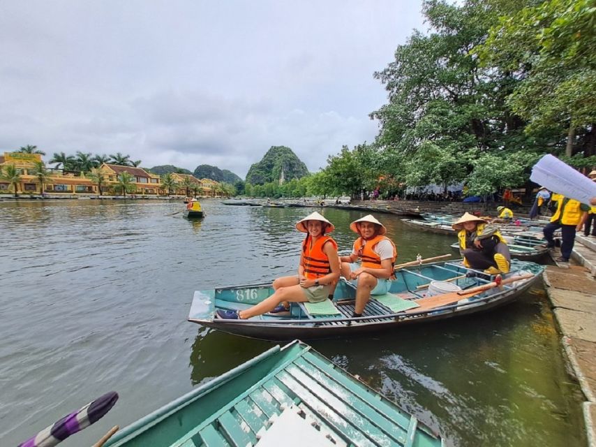Hanoi: Ninh Binh, Hoa Lu, Tam Coc and Mua Cave Day Trip - Tam Coc by sampan, about 1.5 hours on the river