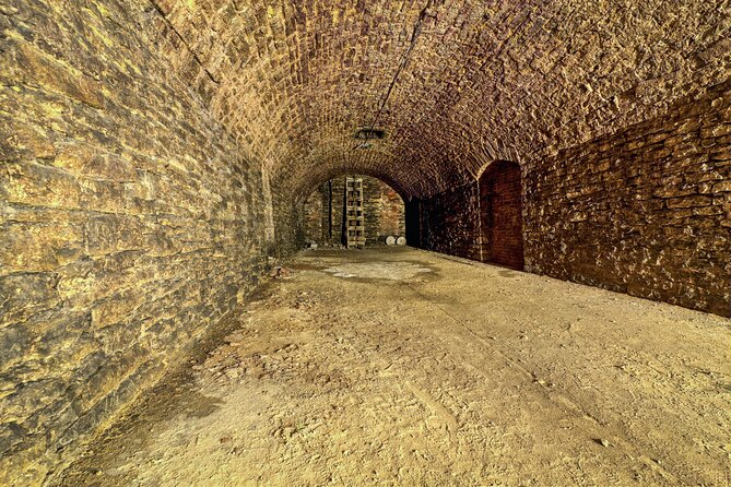 Hidden Brewery Caverns Tour in Cincinnati with Beer Tasting - Why Cincinnati’s brewery tunnels matter