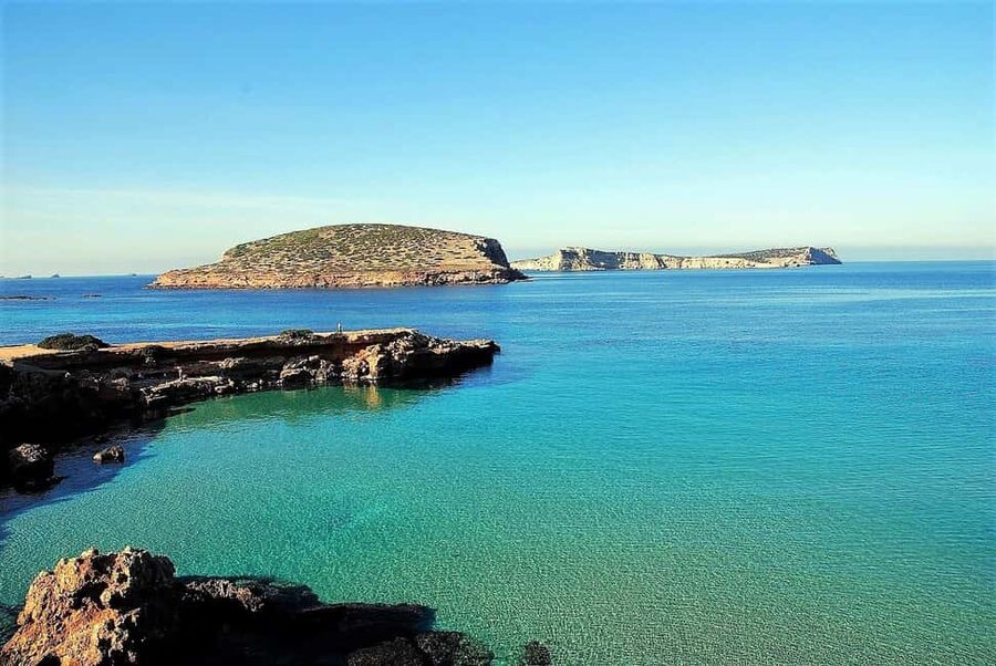 Ibiza: Snorkeling and SUP Paddle, Beach and Cave Tour - The crew makes the experience easier