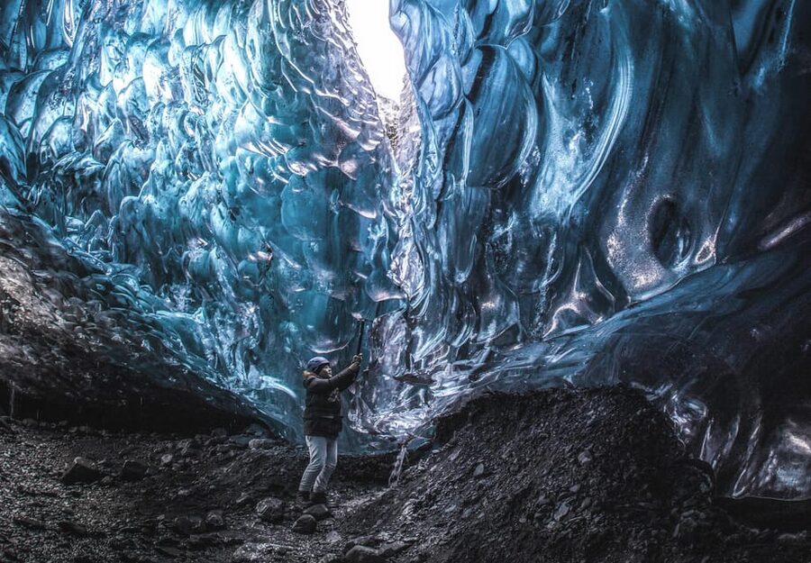 Jökulsárlón: Crystal Ice Cave Super Jeep Tour - Walking onto Breiðamerkurjökull