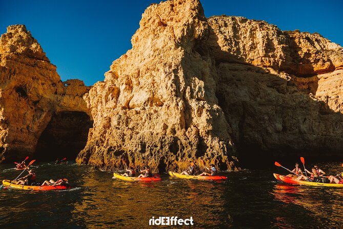 Kayak tour in Lagos to visit the caves. - Who will enjoy this tour most?