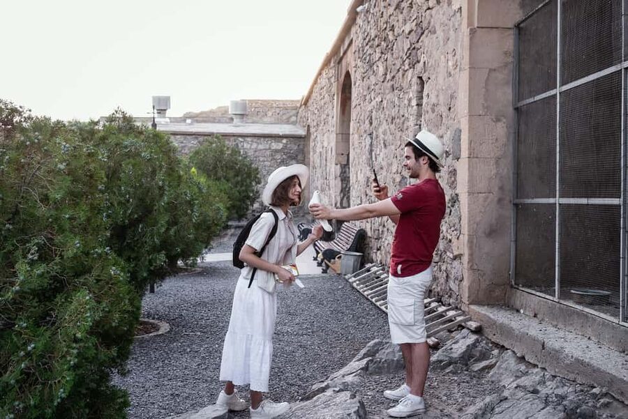 Khor Virap, Noravank and Birds' Cave Trip with Wine Tasting - Areni wine tasting to finish the route