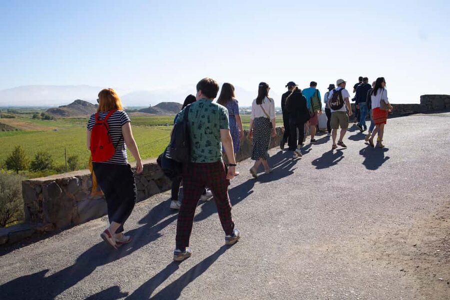 Khor Virap, Noravank and Birds' Cave Trip with Wine Tasting - The guides make the difference