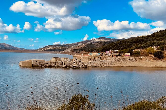 Knossos & Lasithi Plateau: Zeus Cave,Villages, Olive Oil Tour - Mochos: an easygoing finish