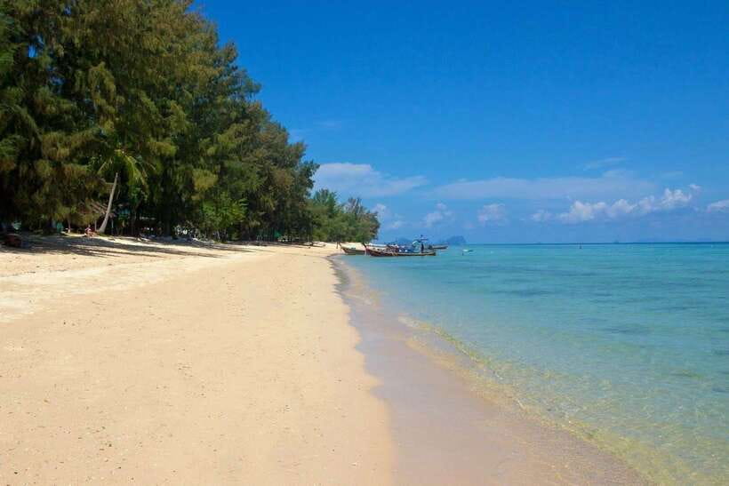 Koh Lanta: 4-Island Adventure Tour to Emerald Cave - Who should book this Koh Lanta island trip?