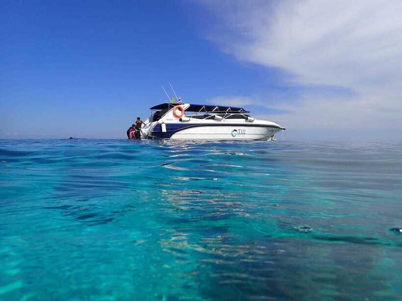 Koh Lanta: 4-Island Adventure Tour to Emerald Cave - Koh Mook and the swim into Emerald Cave