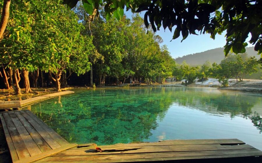 Krabi: Tiger Cave, Hot Springs and Emerald Pool Jungle Tour - Should you book this Krabi tour?