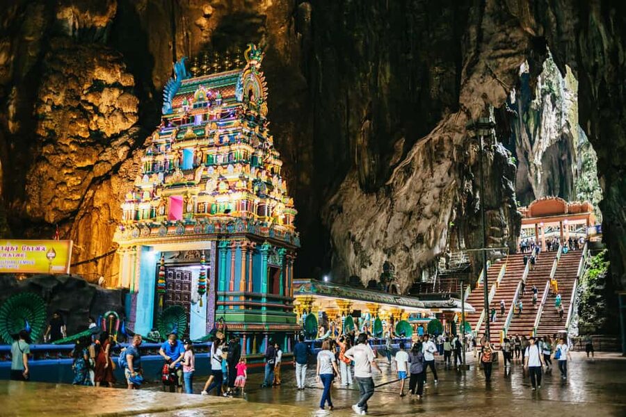 Kuala Lumpur: Batu Caves Half-Day Tour with Pick-Up Option - Inside the main cave and its Hindu shrines