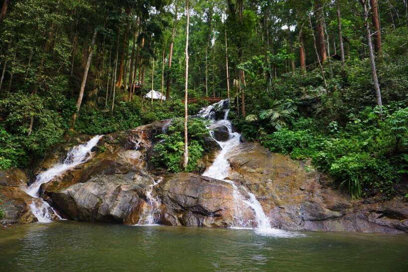 Kuala Lumpur: Batu Caves, Ramayana Caves & Kanching Falls - Why this half-day trip works well from Kuala Lumpur