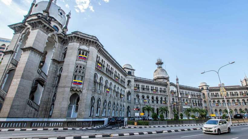Kuala Lumpur: City Tour & Batu Caves Combo - The River of Life and Merdeka 118