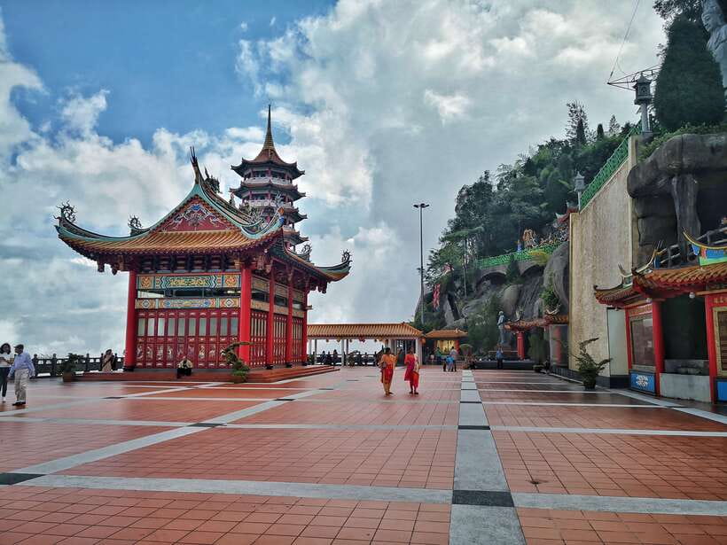 Kuala Lumpur: Genting Highlands & Batu Caves Day Trip - Making sense of Genting Highlands