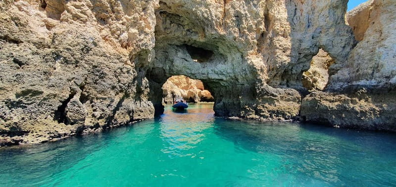 Lagos: Ponta da Piedade Caves Boat Tour - Guides, Stories, and the Human Side of the Tour