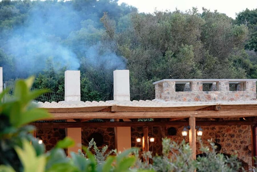 Lassithi, Zeus Cave, Olive Mill Farm & Knossos Combo Tour - Krasi village and Crete’s famous plane tree