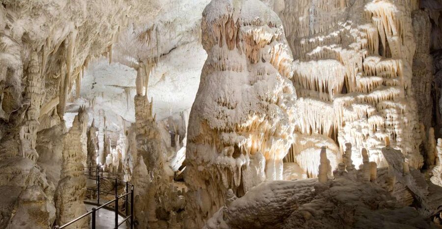 Ljubljana: Postojna Cave & Predjama Castle Tickets and Tour - Predjama Castle: one hour beneath the rock