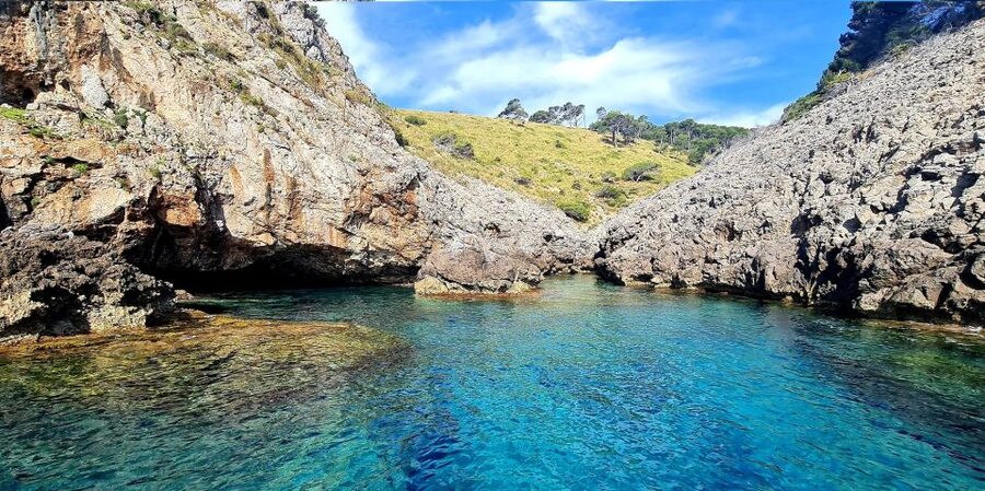 Mallorca Alcudia: Jack Sparrow Cave Jet Ski Tour - The four details that shape this jet ski trip