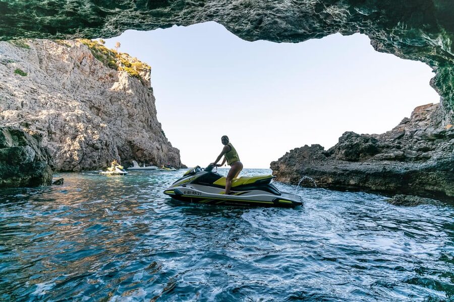 Mallorca Alcudia: Jack Sparrow Cave Jet Ski Tour - Reaching Jack Sparrow Cave near Aucanada