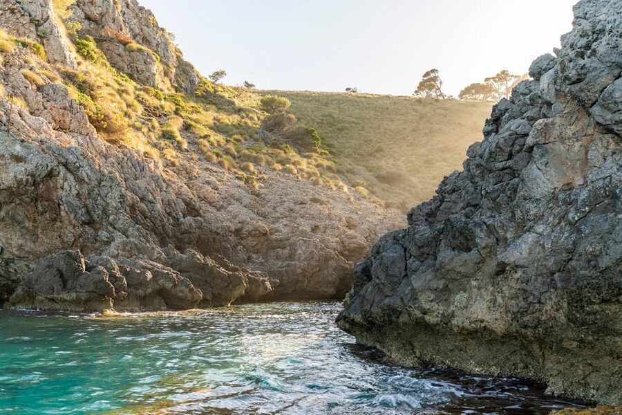 Mallorca Alcudia: Jack Sparrow Cave Jet Ski Tour - Who will enjoy this most
