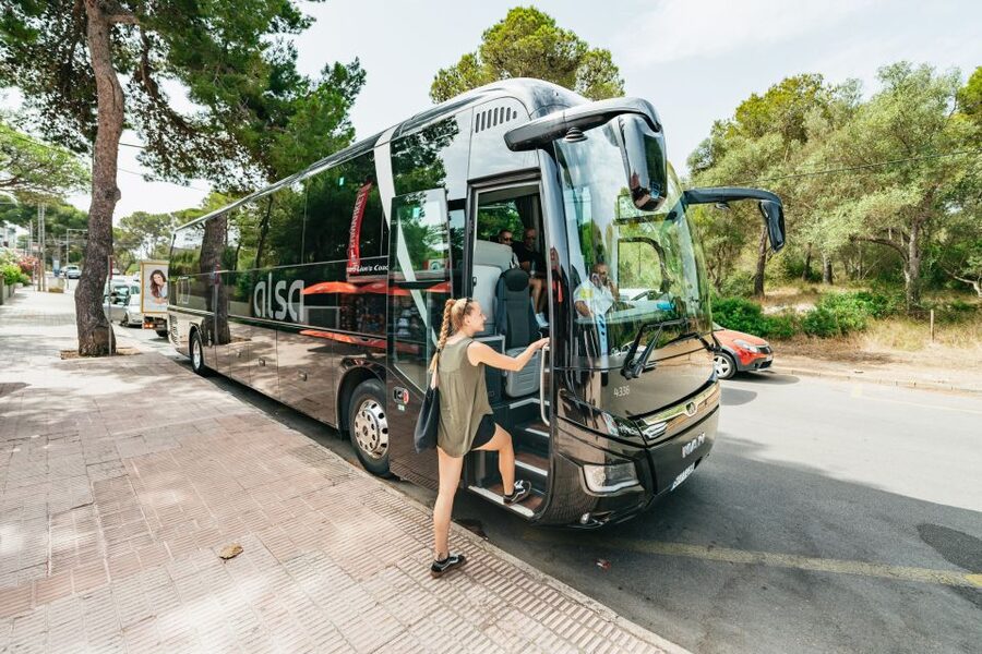 Mallorca: Caves of Drach Day Trip & Optional Caves of Hams - Porto Cristo gives the day some fresh air