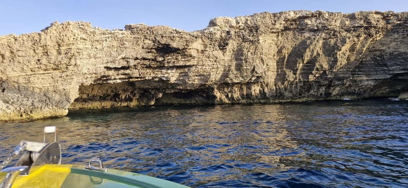 Malta: Blue Lagoon, Caves & around Comino Private Speedboat - Key points before you book