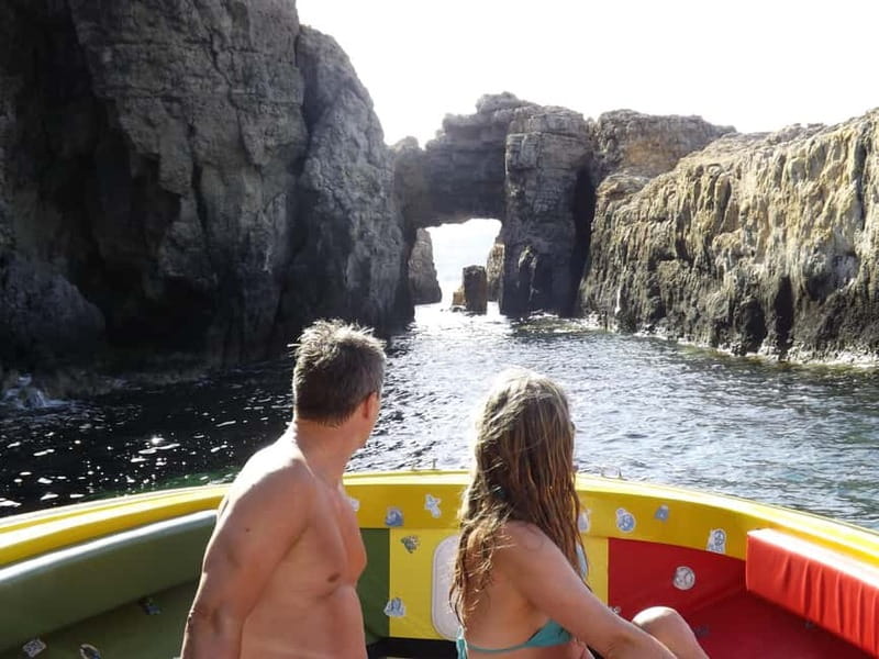 Malta: Blue Lagoon, Caves & around Comino Private Speedboat - The short cruise toward Blue Lagoon