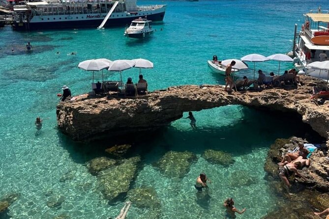 Malta: Blue lagoon, Gozo, Comino & Crystal Lagoon Sea Caves - The optional speedboat to the sea caves