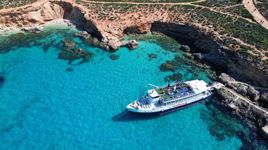 Malta: Gozo, Comino, Blue & Crystal Lagoon, & Caves Cruise - Malta’s northern coast and the first cave views