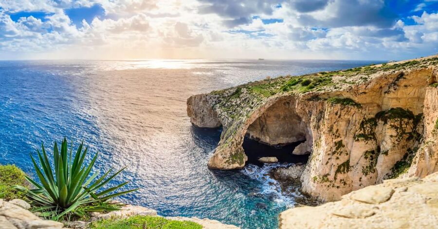 Malta: Prehistoric Temples, Limestone Heritage & Blue Grotto - Why this half-day tour works well