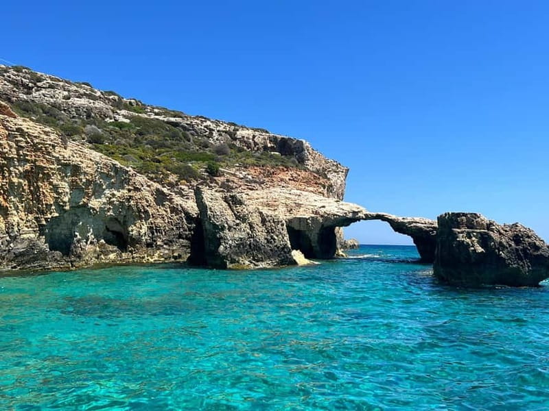 Malta: Private Boat Cruise with Caves, Beaches & Swim Stops - Santa Maria Bay and San Niklaw Bay
