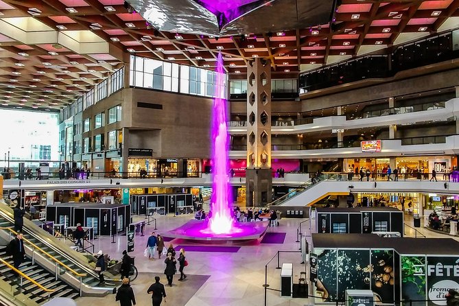 Montreal RESO Underground City + Downtown Tour by MTL Detours - Moving through tunnels, shops, and changing levels