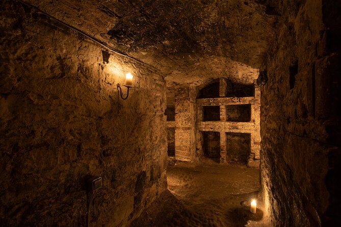 Multi-Sensory Haunted Underground Vaults Tour in Edinburgh - Meeting at Mercat Cross on the High Street